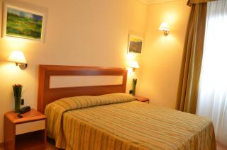 Hotel Mia Cara & Spa - Florence - 9