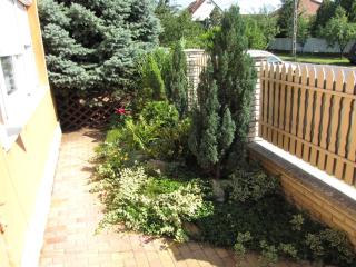 Oázis Apartmanház - 1