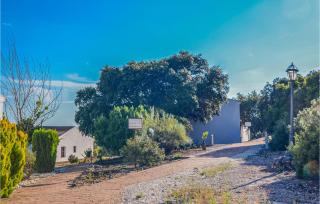 Awesome Home In Estepa With Kitchenette - 3