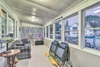 East Tawas Cabin with Lake Huron Access and Views - East Tawas - 3