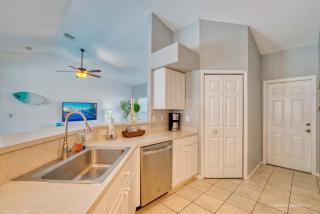 Villa Summer Breeze - 3 bedroom villa with lots of privacy - Cape Coral - 2