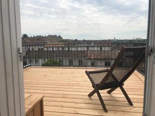 Beautifully renovated rooms on Place New York - Angulema - 8