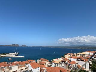 Dennis House - Pylos - 9