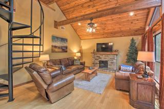 Waterfront Lake Dardanelle Home with Dock and Fire Pit - 7