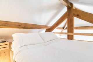Duplex w AC In Praça República by LovelyStay - 7