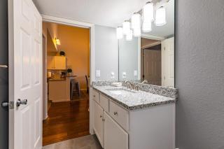 B 59-11 Beautiful 3BD 3BA Condo-Community Resort Amenities - 4