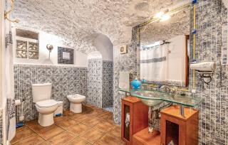Beautiful Home In Cuevas Del Campo - Cuevas del Campo - 9