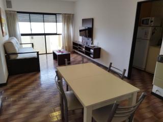 Departamento La Perla WIFI cochera incluida, sabanas y toallas - Mar del Plata - 4