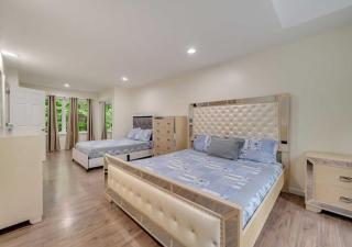 Vacation home near Kalahari Resort and Camelback Mountains!!! - 2