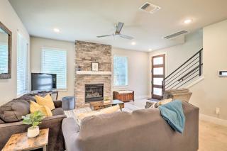 Gorgeous Georgetown Home, Walk to the Square! - Georgetown - 5