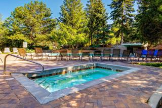 Whispering Red Pine Paradise - 4