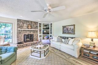 Furnished Deck with Views Hot Springs Cottage - Hot Springs Village - 7