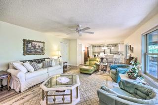 Furnished Deck with Views Hot Springs Cottage - Hot Springs Village - 6