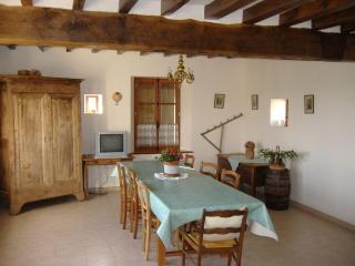 Ancien corps de ferme restauré avec jardin clos, proche A11, 3 chambres, barbecue, calme garanti - FR-1-410-343 - Le Bailleul - 8