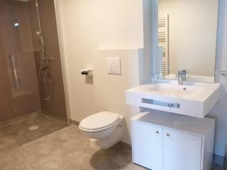 Appartement PMR avec balcon, 2 chambres, accès direct plage, piscine, parking sécurisé - La Tranche-sur-Mer - FR-1-194-220 - La Tranche-sur-Mer - 1