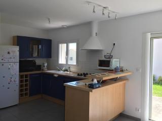 Maison Familiale à Longeville-sur-Mer, Proche Plage et Commerces, Terrasse et Jardin Clôturé - FR-1-336-78 - 7