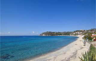 Nice Home In Marina Di Ragusa With Wifi - Marina di Ragusa - 5