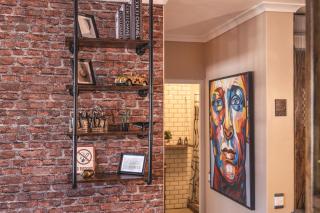 TnT on Main - Hermanus - 3