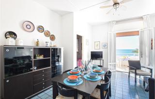 Gorgeous Home In Pozzallo - Pozzallo - 8