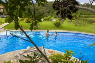Colinas del Miravalles Hotel & Hot Springs - Guayabos - 8