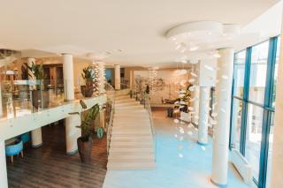 Palmon Bay Hotel & Spa - 8