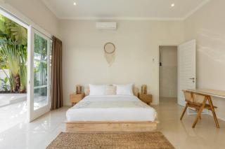 3BR Private Pool Villa D Yoo By Azure - Canggu - 2