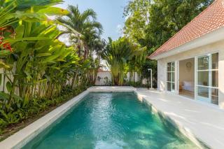 3BR Private Pool Villa D Yoo By OriVista - Canggu - 6