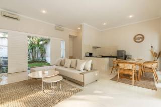 3BR Private Pool Villa D Yoo By OriVista - Canggu - 4