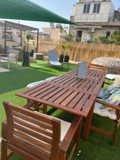 large apartment with terrace and spa - 8