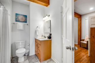 Historic City Market - Loft Off Broughton Too - Savannah - 1