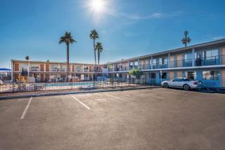 Rodeway Inn Phoenix North I-17 - Phoenix - 4