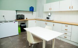 Cozy Blue Guesthouse - East London - 5