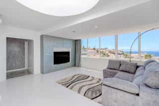 Panoramic Ocean & Mountain View 3 Bed Apartment in Island Village Heights Costa Adeje - Adeje - 4