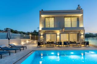 Luxury villa AQUA with 2 heated pools - Atsipopoulo - 2