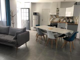 Montbard Maison 7 pers centre historique chez Delphine et Guillaume - 9