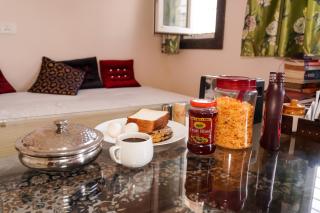 Stay Inn Kailasha - Lift,Parking,Kitchen and all modern facilities - Varanasi - 4
