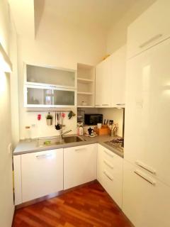 Charming design apartment into Navigli district - Milan - 5