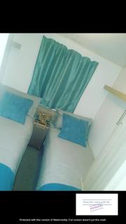 Robin hood Caravan park North Wales Free Wi-Fi and Smart TVs Passes not included - Rhyl - 2