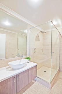 Cottesloe Beach Hotel - 3