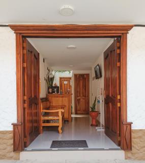 Famy Hostal Nardo's - Jardin - 0