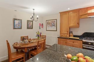 Mary Cottage - 4