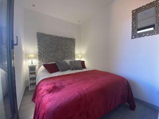 Sainte-Maxime: Appartement 2 pièces rénové avec terrasse, climatisation et à 2 pas de la plage - FR-1-226-498 - Sainte-Maxime - 4