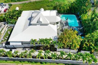 GREEN LORD DOMAINE - Lodges Piscine & Spa - Bar & Lounge - Restaurant gastronomique - Lamentin - 1