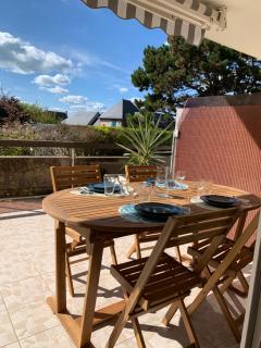 Trouville, appartement rénové avec grande terrasse au calme - Trouville-sur-Mer - 0