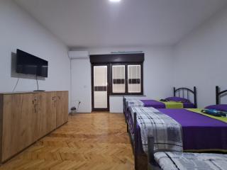 Hostel and Apartments Prilep - 9
