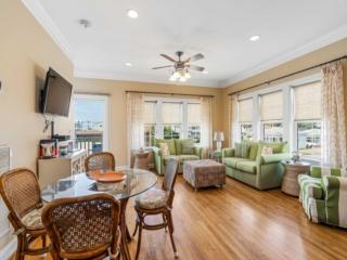 Two-Bedroom Townhouse - Kure Beach - 6