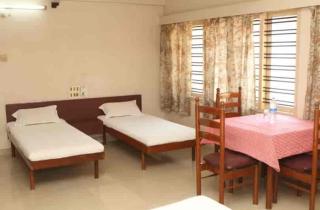 ASHISH TOURIST HOME - Trivandrum - 3