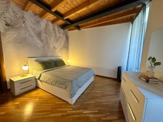 Stella Apartment Center - Bergamo - 9