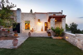 Ali Vafi's Villa - Heated Jacuzzi & Indoor Pool - Maroulás - 4