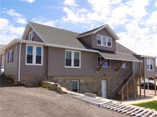 Adorable Cozy Private Room Minutes from Naval Base - Groton - 3
